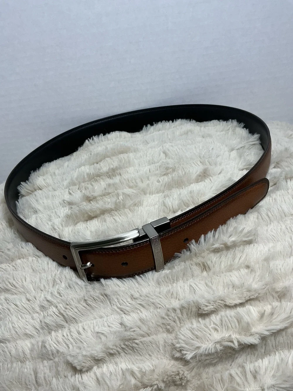 Men’s Classic Brown Bonded Leather Dress Belt Size 32/80 Silver Buckle NWOT